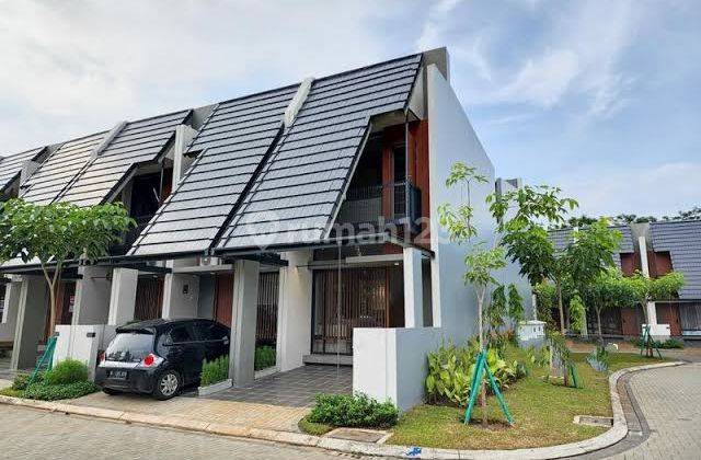 Rumah Minimalis Super Mewah Fasilitas Wah 2