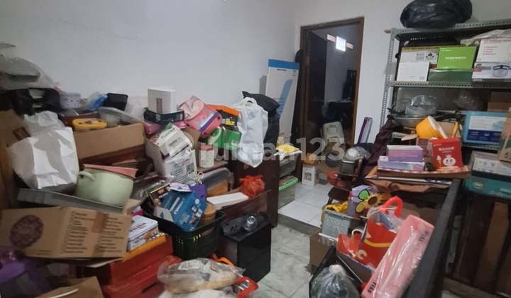 Beautiful Sweet House, Economical Price, No Tears in West Jakarta 2