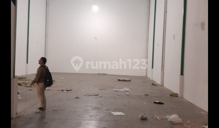 Ready-to-Use Warehouse Economical Price Strategic Location Daan Mogot