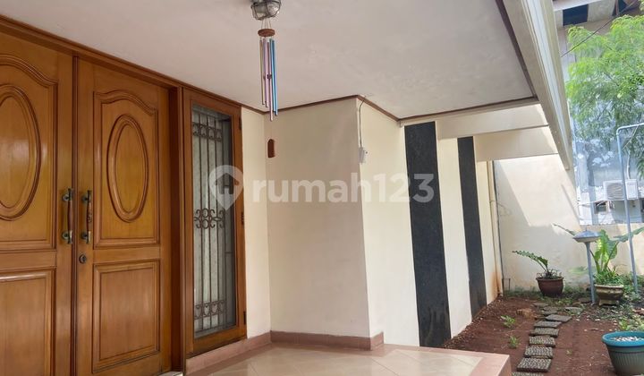 Rumah Cantik Manis Harga Klimis Lokasi Strategis Jakarta Pusat Rumah Cantik Manis Harga Klimis Lokasi Strategis Jakarta Pusat