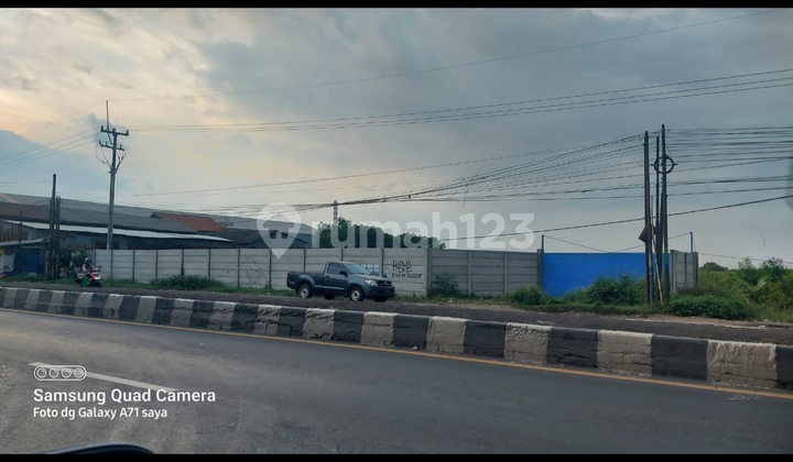 Commercial Plot Facing National Highway