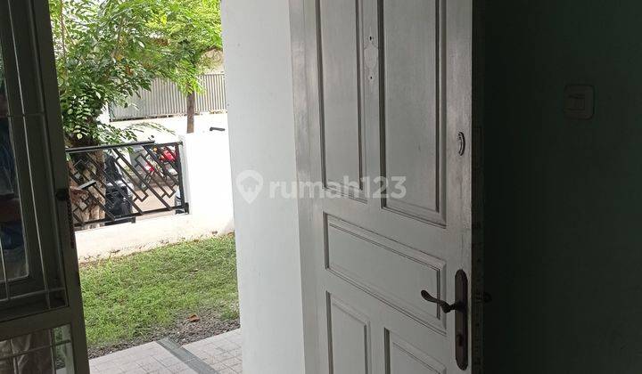 Rumah 2 Lantai Siap Huni Jakarta Barat  1