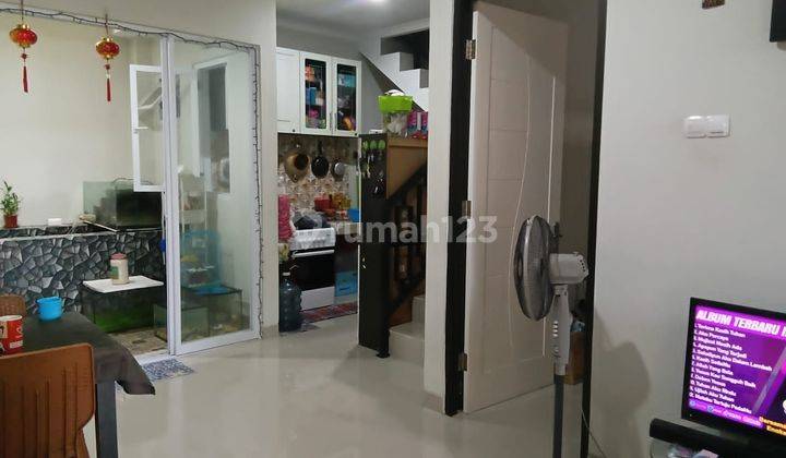 Rumah 2,5 Lantai Cantik Manis Harga Ekonomis 2