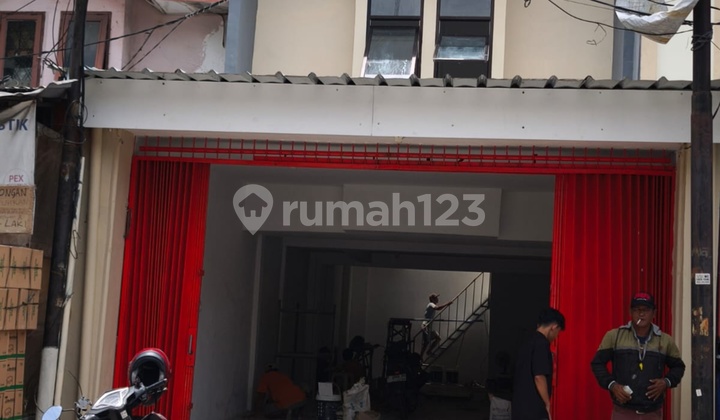 2-Story Ruko Sweet and Beautiful at an Economical Price in Poris Indah 2