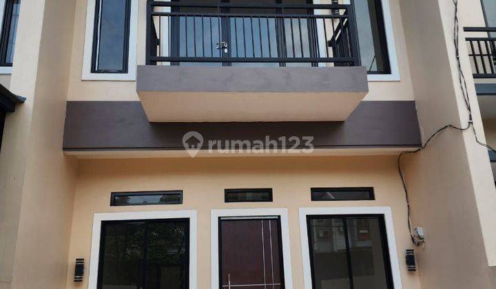 Rumah Cantik Manis 2 Lantai Full Harga Ekonomis Lokasi Strategis 1