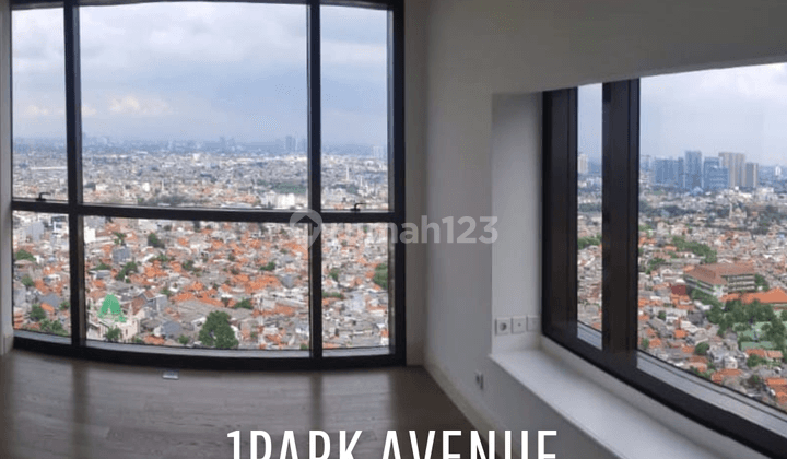 1Park Avenue Tower Hamilton 2BR +Studyroom View Favorite 1