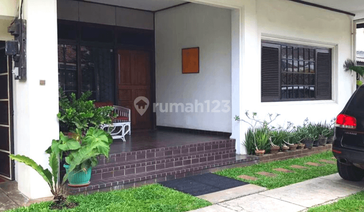  Dijual Rumah Luas Lokasi Menteng Jakarta Pusat Siap Huni 1