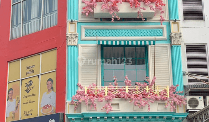 Ruko 4 Lantai dengan Rooftop Area Pd. Aren Cocok untuk Usaha Kafe Akses Jalan Utama 1