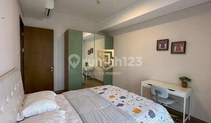 For Rent 1Park Avenue Tower Royal High Floor 2Br + Studyroom Pakubuwono View 2