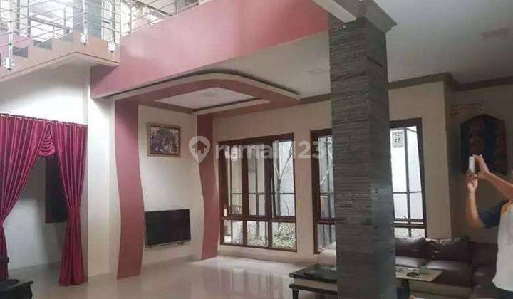 Rumah Dalam Komplek Bekasi Timur 2 Lantai Siap Huni 1