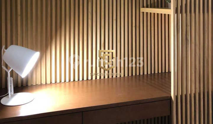 For Rent 1Park Avenue Tower Royal Top Floor 2Br + Studyroom Pakubuwono View Fully Furnished Move-In Ready 2