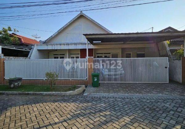 Siap Huni Rumah Minimalis Lebar 12 di Pondok Tjandra Durian, Sidoarjo 1