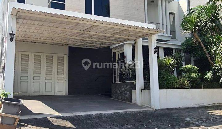 Rumah 2 Lantai Mewah Full Furnish Citraland Raffles Garden, Surabaya Barat 1