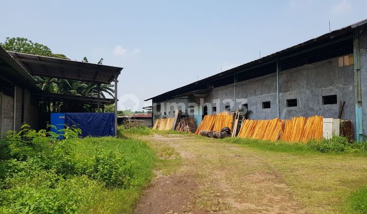 Gudang di Curuq Kulon, Tangerang Selatan *0027-CHRHENWID*