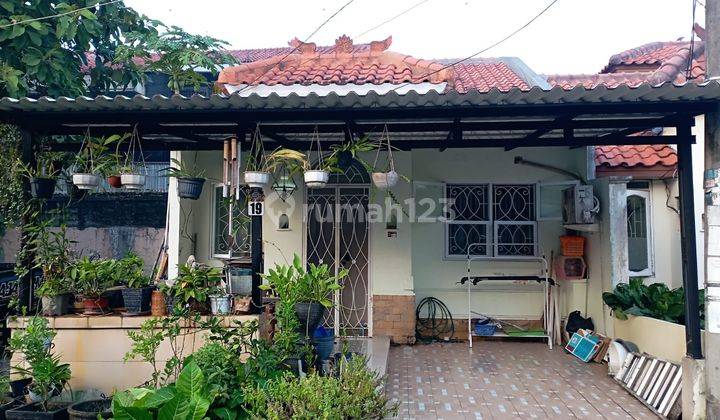 Rumah Bagus di Binong, Curuq, Tangerang 0037 Chr 1