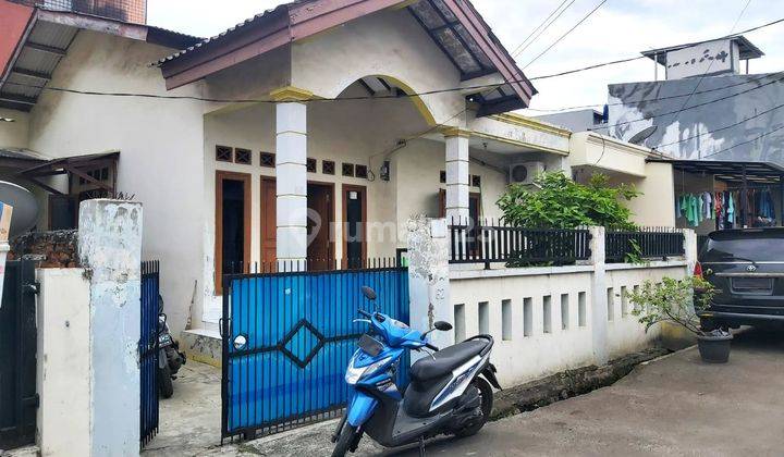 Rumah Bagus di Pegadungan, Kalideres, Jakarta Barat 0006 chrwid  1