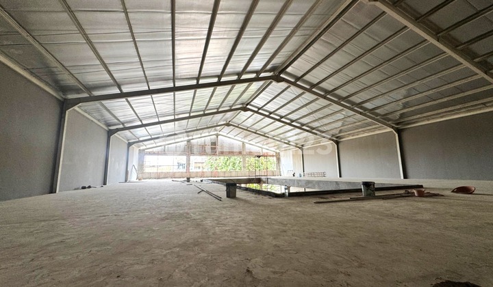 Gudang Izin Industri dilokasi Strategis Jl. Kamal Raya, Kalideres, Jakarta Barat *0019-GALTAT*