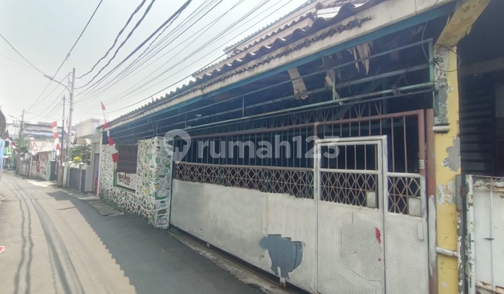 Rumah untuk usaha di Kalibaru Timur, Bungur, Senen, Jakarta *0081-CHRJON* 2