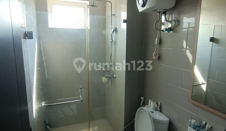 Good Apartment, Corner Unit, Strategic Location Citra Lake Suites in Kalideres, West Jakarta *0061-CHRJON* 2