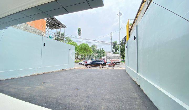 Ruko baru cocok buat kantor di Jatiwaringin 7