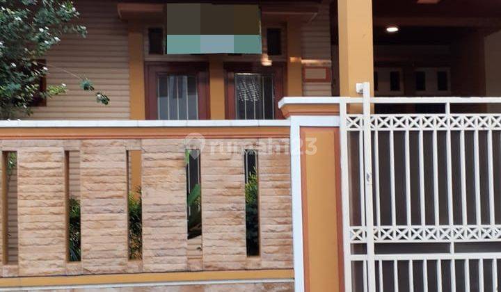 Rumah 2 lantai bagus siap huni di Taman Malaka Pondok Kelapa 1