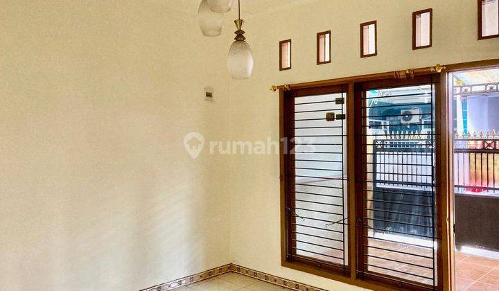 Rumah siap huni bagus di Perumahan Harapan Baru 1 2