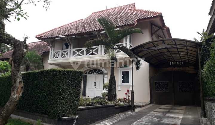 Rumah 2 lantai siap huni di Rancamaya Bogor