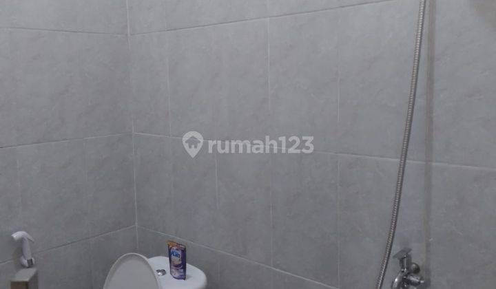 Rumah Baru 2 lantai Bebas Banjir di Bintara 6