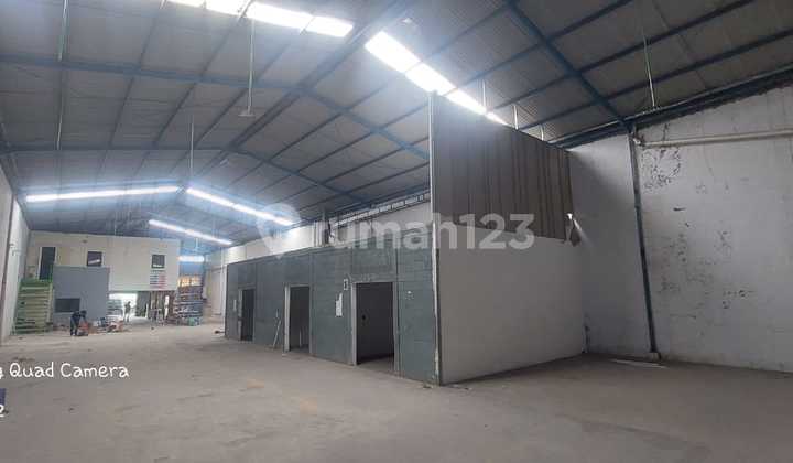 Disewakan Gudang Rapi Siap Pakai Di Meruya Jakarta Barat  1
