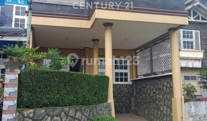 Dijual Villa - Green Apple - Full Furnished