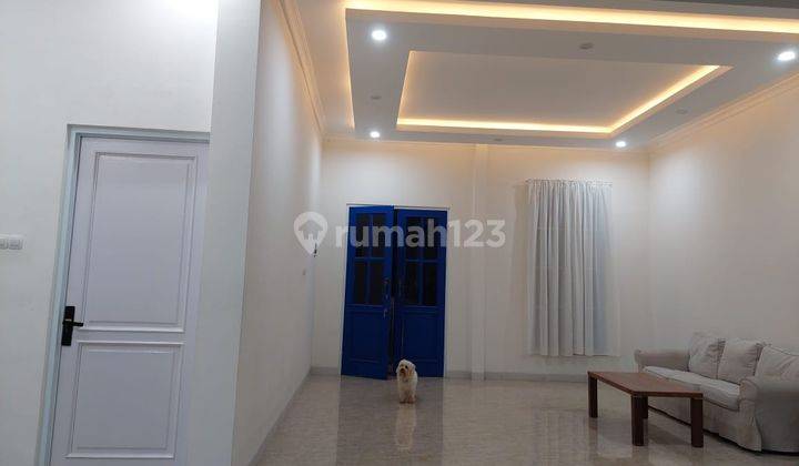 Dijual Rumah Cantik 2 Lantai di Serpong Park Tangsel Dekat Tol Jelupang Serpong Utara Tangsel  2