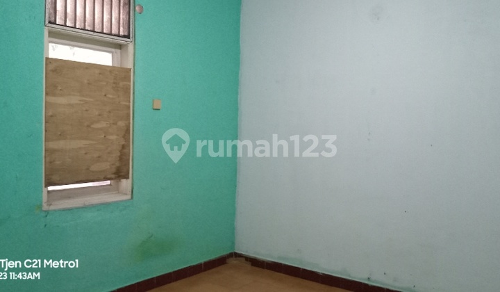 Rumah Dijual - Depok Ii (Dekat Kantor Samsat)