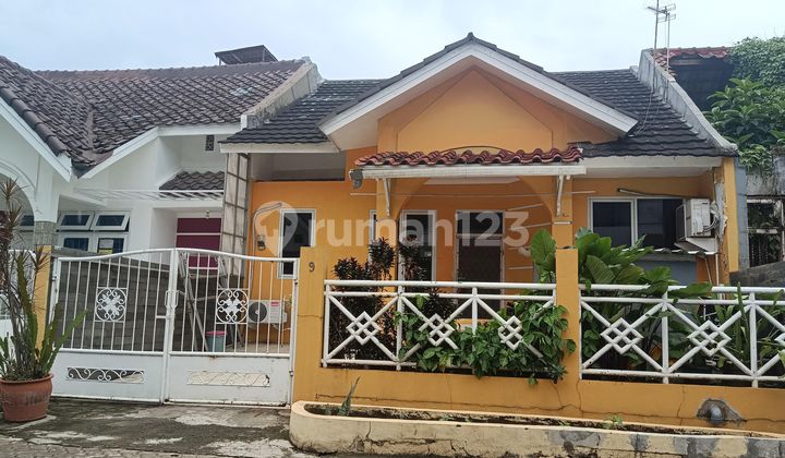 Dijual Rumah Lokasi Strategis, Siap Huni, Lippo Karawaci Barat. Dijual Rumah Lokasi Strategis, Siap Huni, Lippo Karawaci Barat.