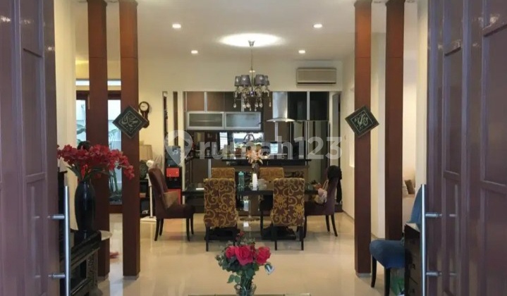 Beautiful Hook House Ready to Occupied with Comfortable Living @Mandar, Bintaro. 2