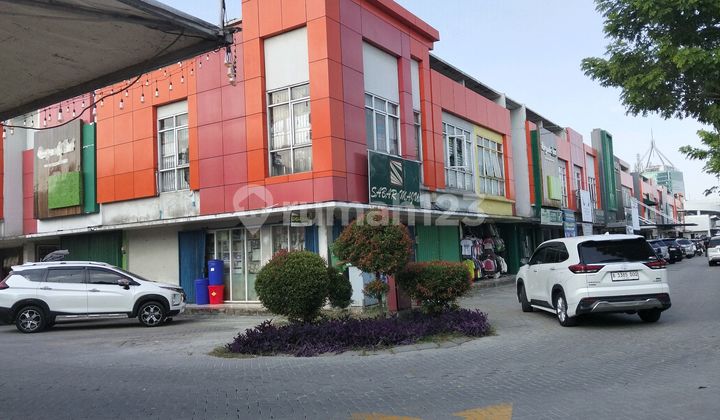 Kiosk at Modern Market Sector 7 Bintaro