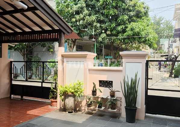 Rumah Siap Huni dengan Lokasi Strategis dan Hunian Nyaman @Villa Mutiara, Ciputat.