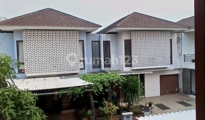 [For Rent] 2-Story House Ready to Occupy, Strategic Location in Bintaro Sector 9