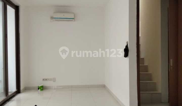 Rumah Bagus 2 Lantai Dalam CLuster SHM Siap Huni Lokasi Strategis @Bintaro -Sektor 9. 2