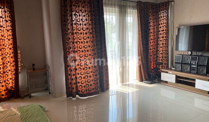 Rumah Luas Tanah Besar Perumahan Jombang Ciputat 2