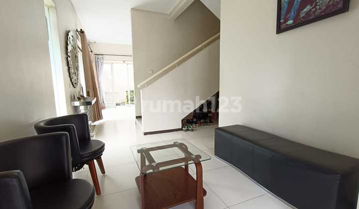 Rumah di Kota Baru Parahyangan, Jl. Purbasekar Kulon