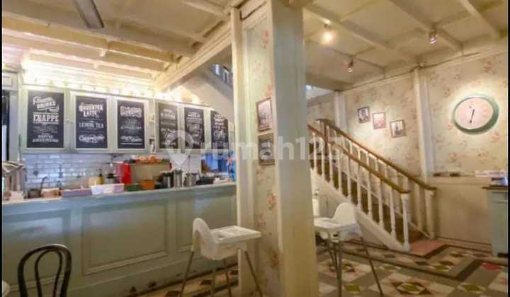 Dijual Rumah Lokasi Strategis di Jl. Progo, Bandung 13