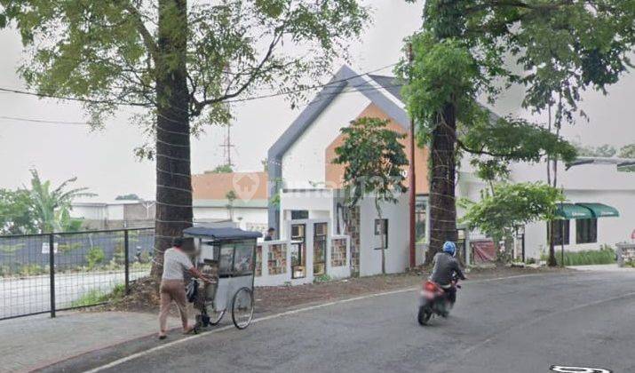 Rumah Ex. Cafe Cck Untuk Usaha di Jl. Raya Lembag 2