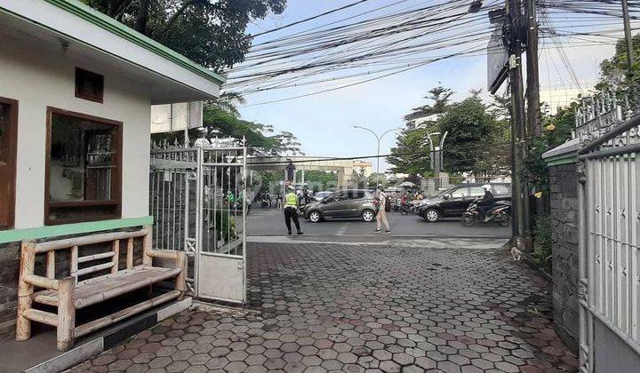 Tanah Dan Bangunan Ex. Hotel di Jl. Dr. Setiabudi, Bandung 2