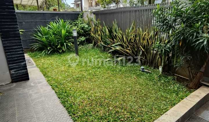 Well-Maintained House Ready to Occupancy in Batununggal Mulia, Bandung 2