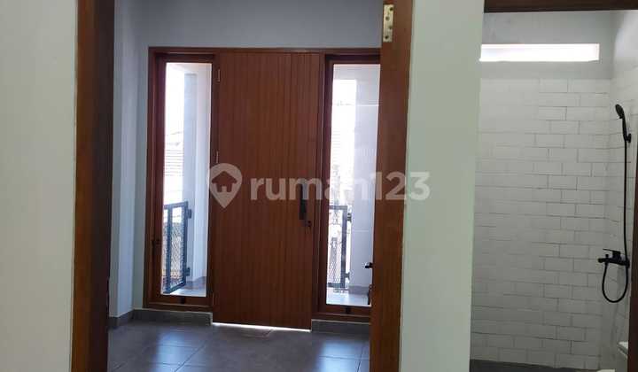 Rumah di Komp. Baliview, Jl. Griya Asri Raya, Bandung 2