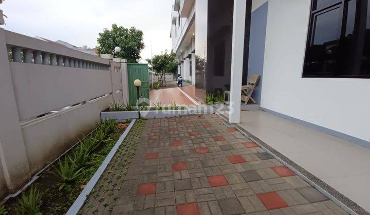 Rumah Super Lux Semi Furnish di Batununggal Lestari, Bandung 2