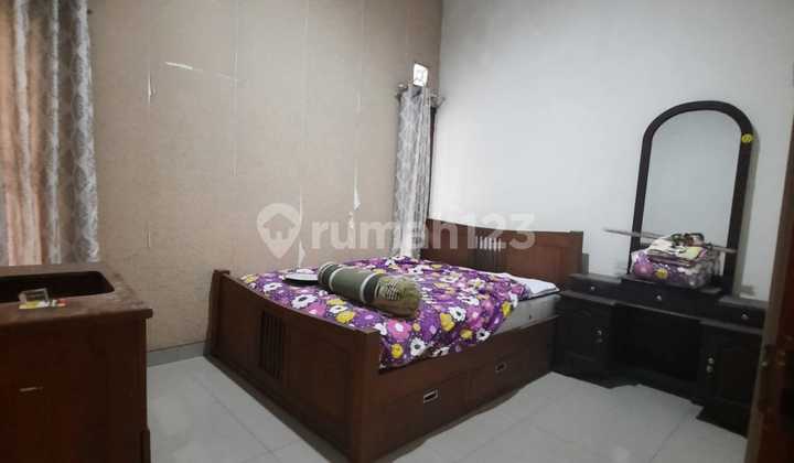 Rumah 1,5 Lantai Full Furnished di Gentan Solo