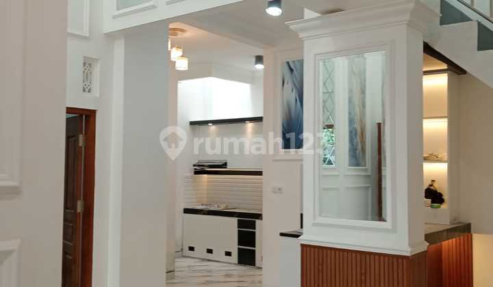 Rumah Mewah Minimalis di Perumahan Gentan Solo 2