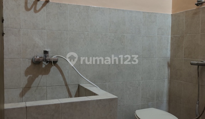 Rumah 1 Lantai Di Mangkubumen Solo