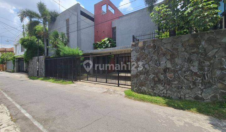 Rumah Mewah Minimalis Keratonan Solo      1